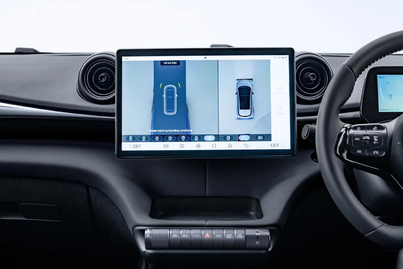 BYD Dolphin 360-degree camera view on the touchscreen