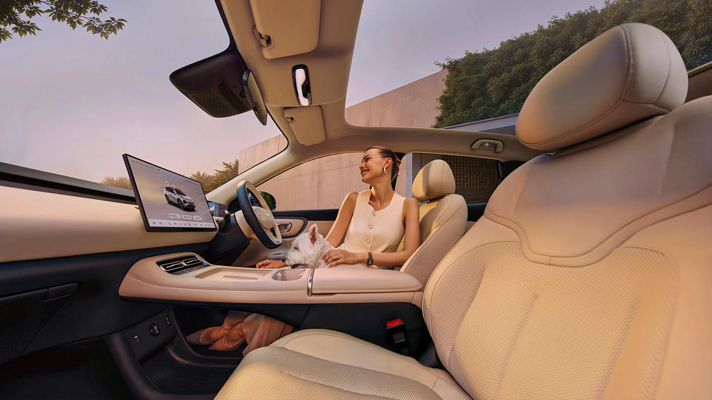 Deepal Nevo Q05 dashboard and front seats
