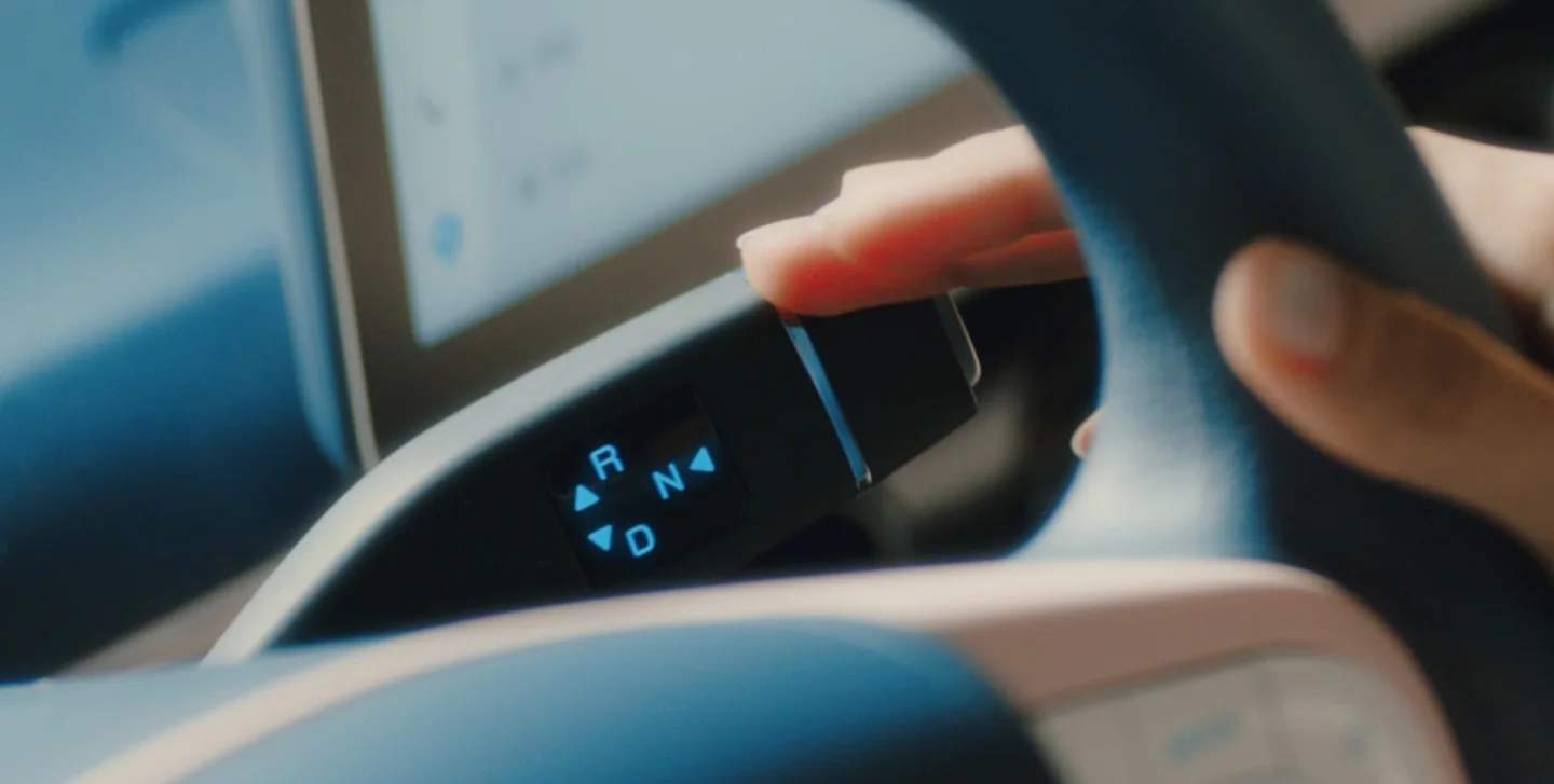 Column-mounted gear selector on the Kaiyi e-Qute 04