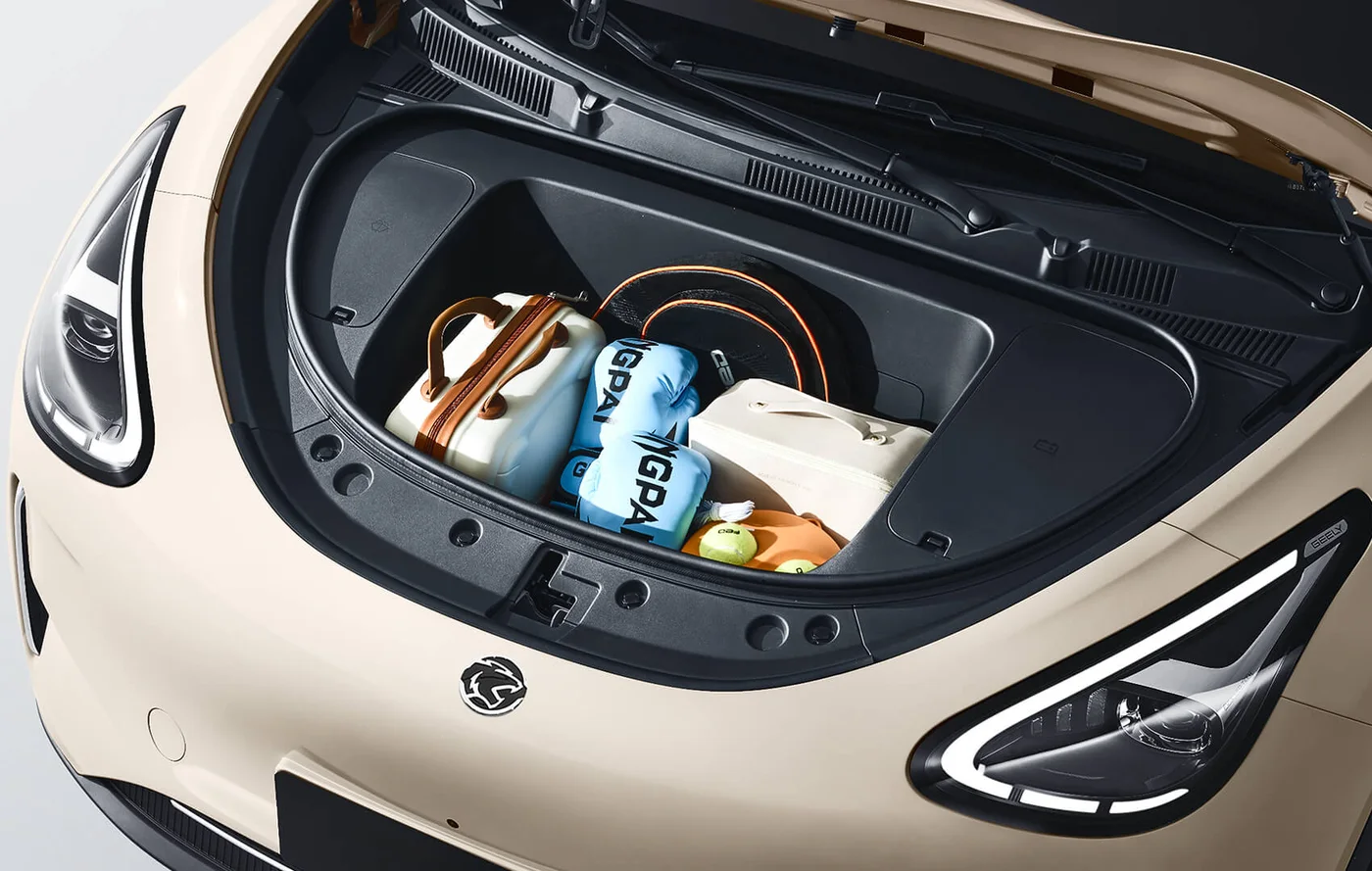 Proton e.MAS 5 70-litre front trunk