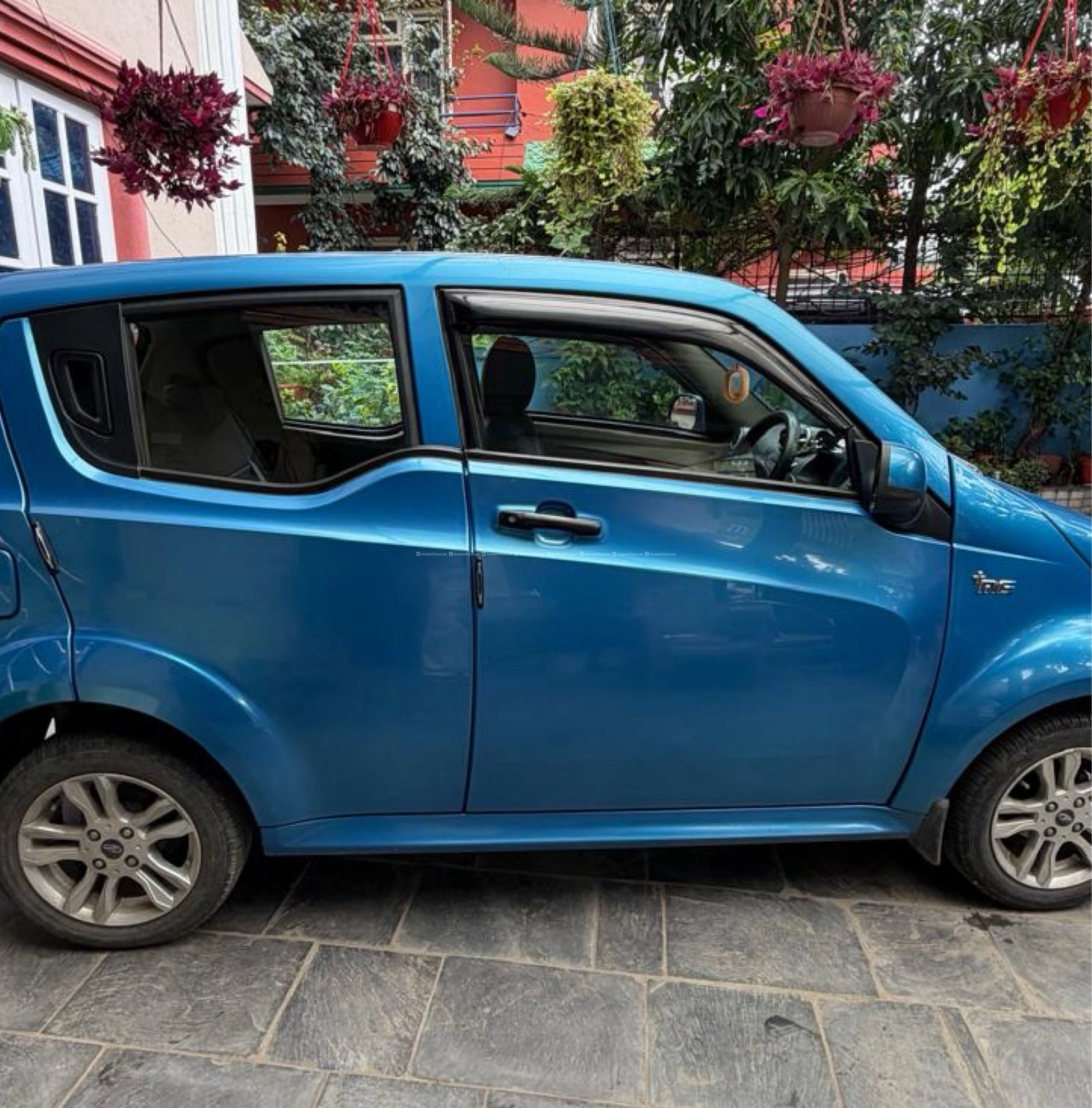 Mahindra e2o