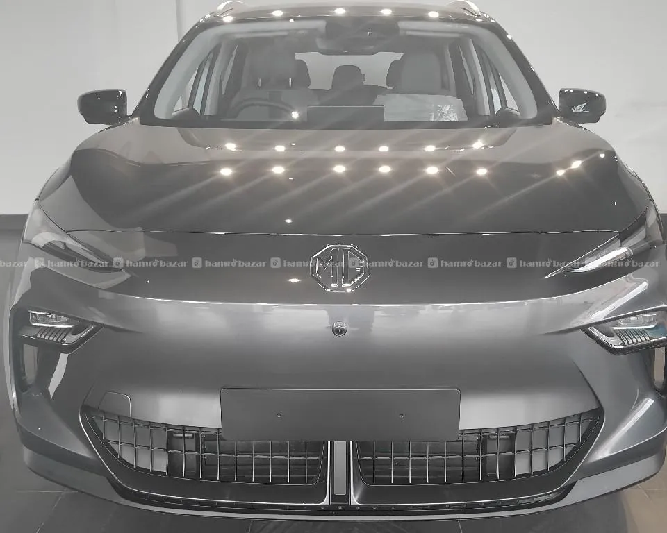 MG MGS5 62kw price 55,99,000/- price may differ
