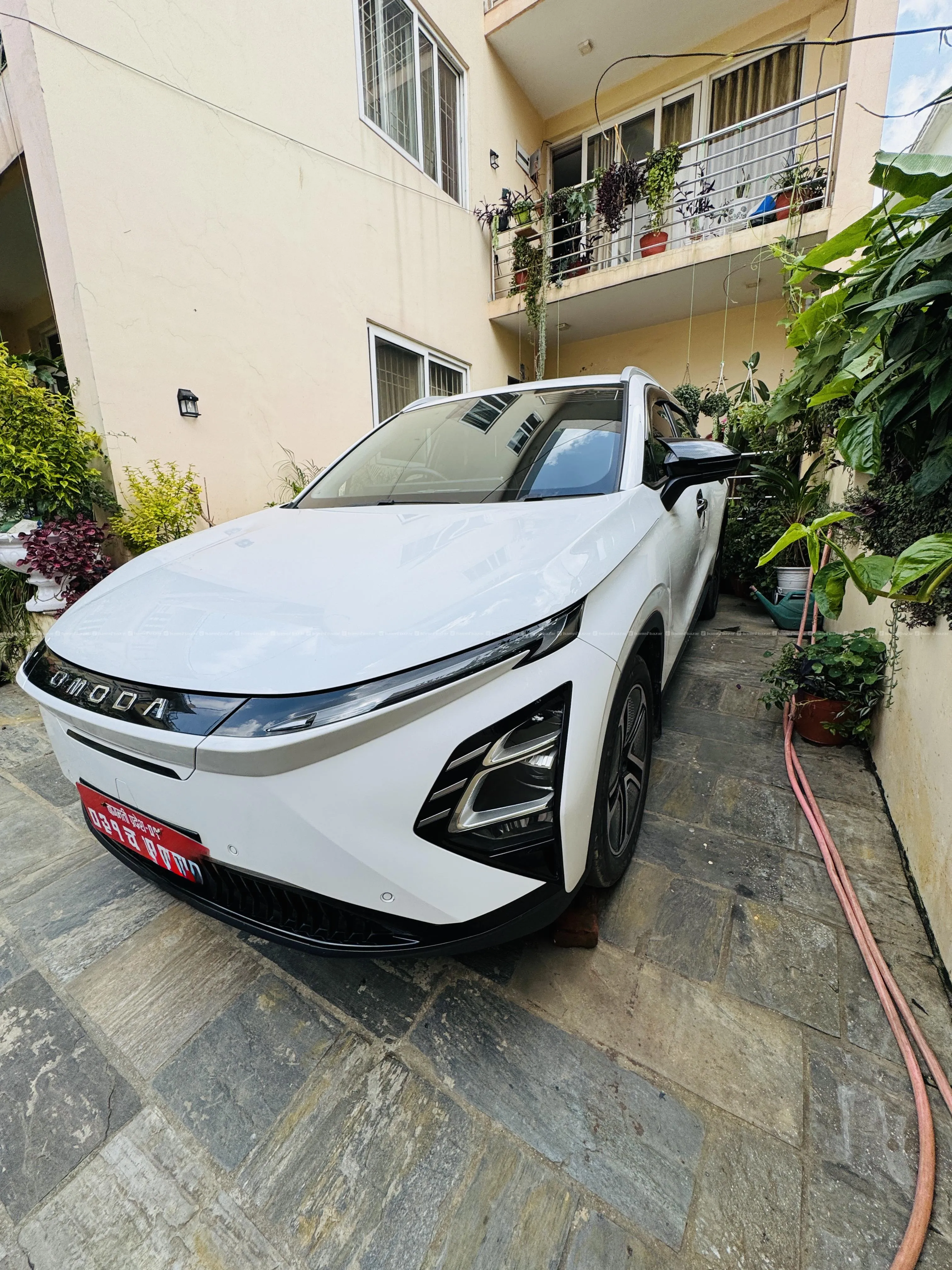 OMODA E5