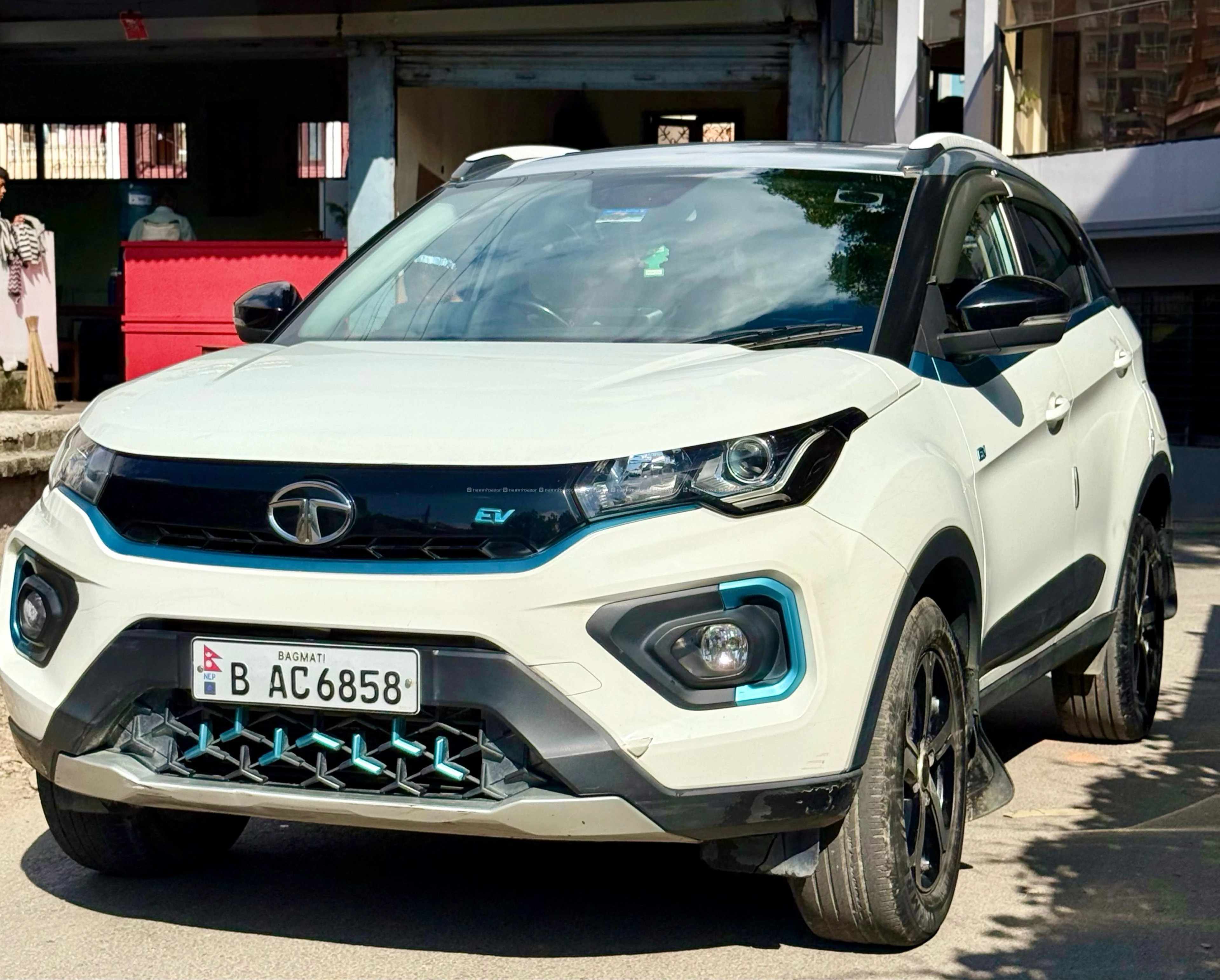 Tata Nexon xz+ 2022 model with sunroof on sell