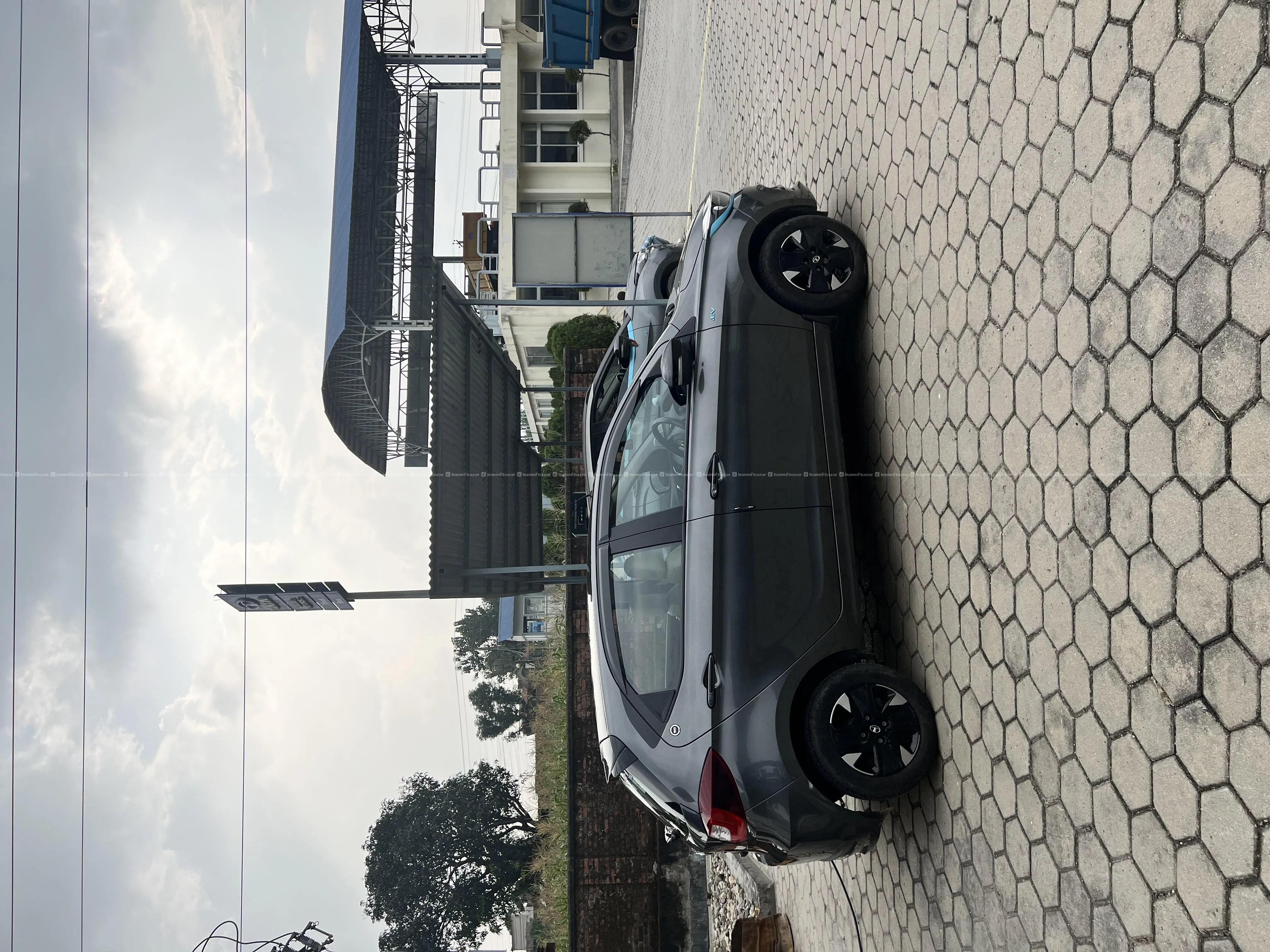 Tata Tiago EV
