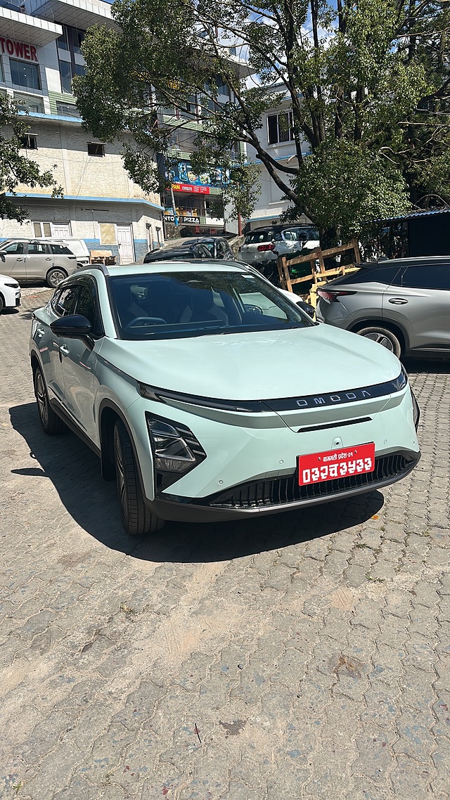 Omoda E5