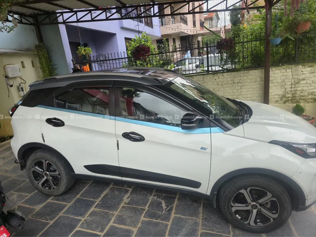 Tata Nexon EV Xz+ Lux 2022