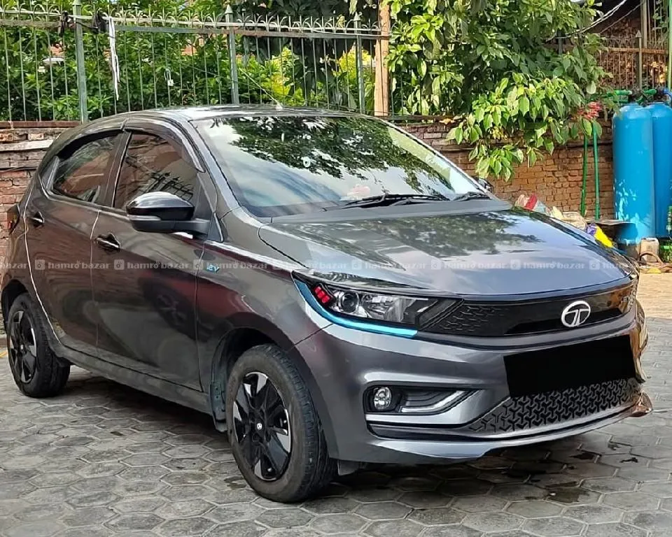 Tata Tiago EV
